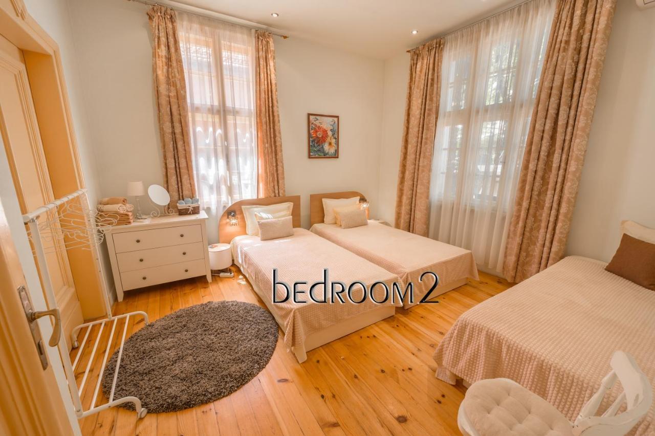 Tomovi Home - Three Bedrooms City Center Plowdiw Exterior foto