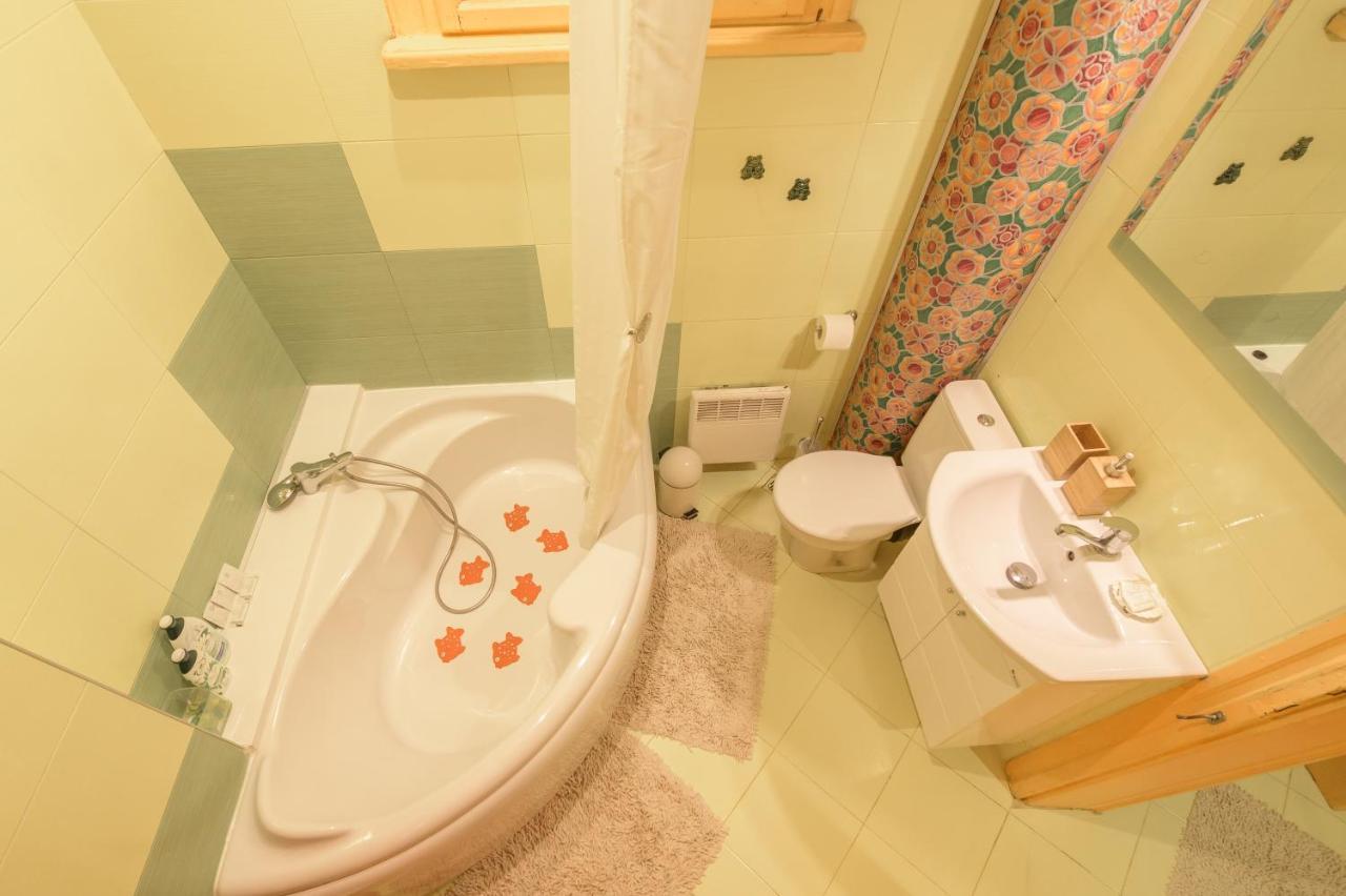 Tomovi Home - Three Bedrooms City Center Plowdiw Exterior foto
